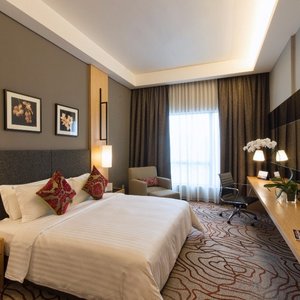 Impiana Hotel Senai in Senai, image may contain: Monitor, Screen, Computer Hardware, TV