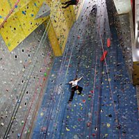 21m Kletterwand im KandiTurm Andernach