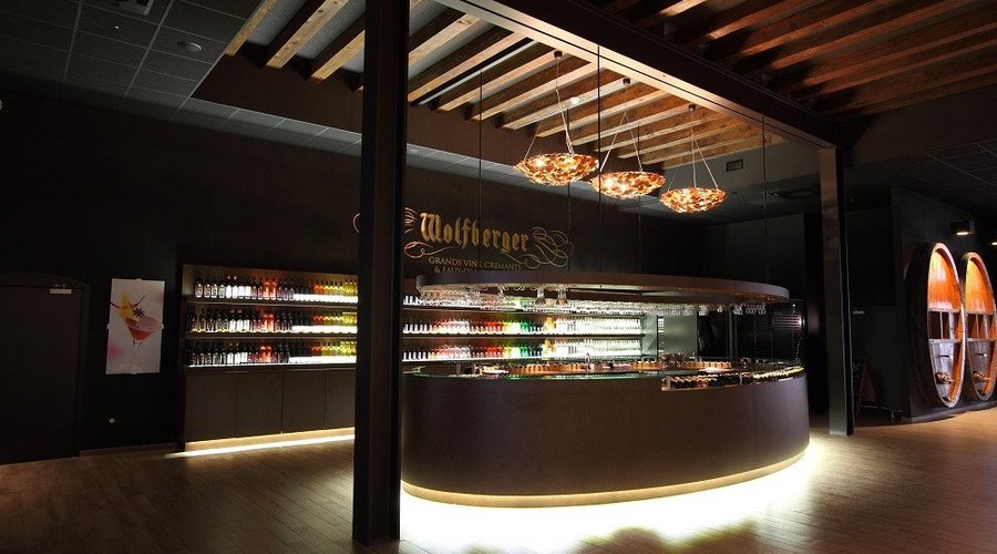 Rendez-vous au bar de notre boutique pour une dégustation gratuite