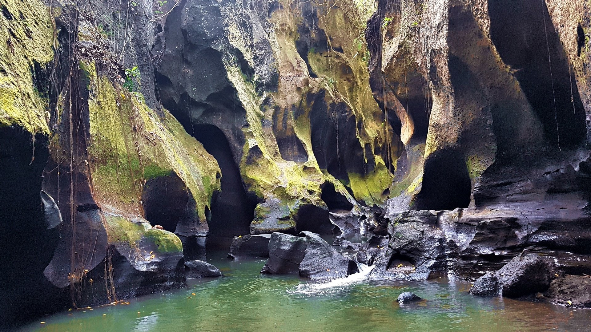 Beji Guwang Hidden Canyon: All You Need To Know BEFORE You Go