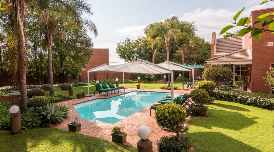 Outdoor swimming pool