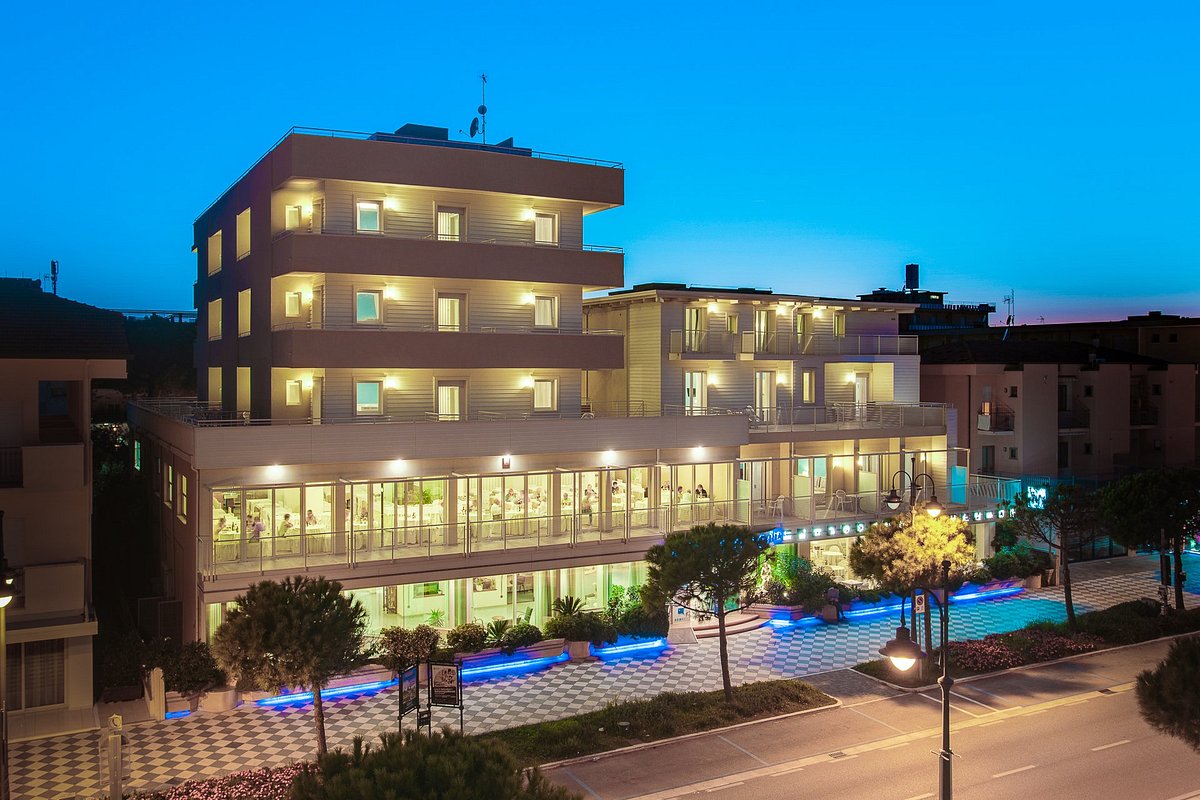 HOTEL NETTUNO - Updated 2022 Prices, Reviews (Cesenatico, Italy)