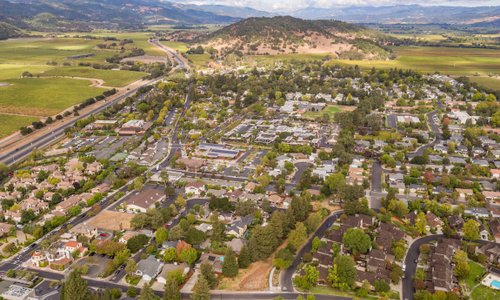Yountville looking north