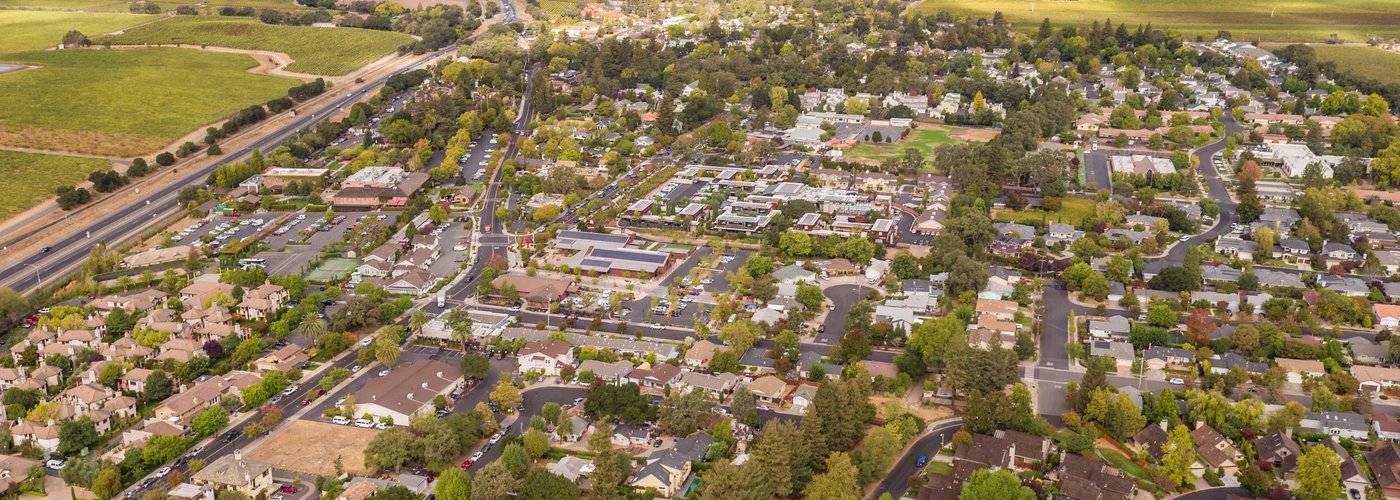 Yountville looking north