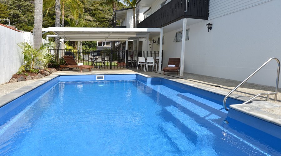 Heated pool - all year!