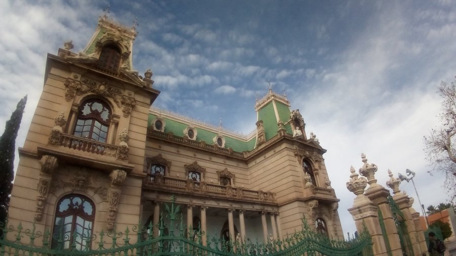 Fachada principal. El estilo arquitectónico es art nouveau. De los mejores museos que tiene Chih