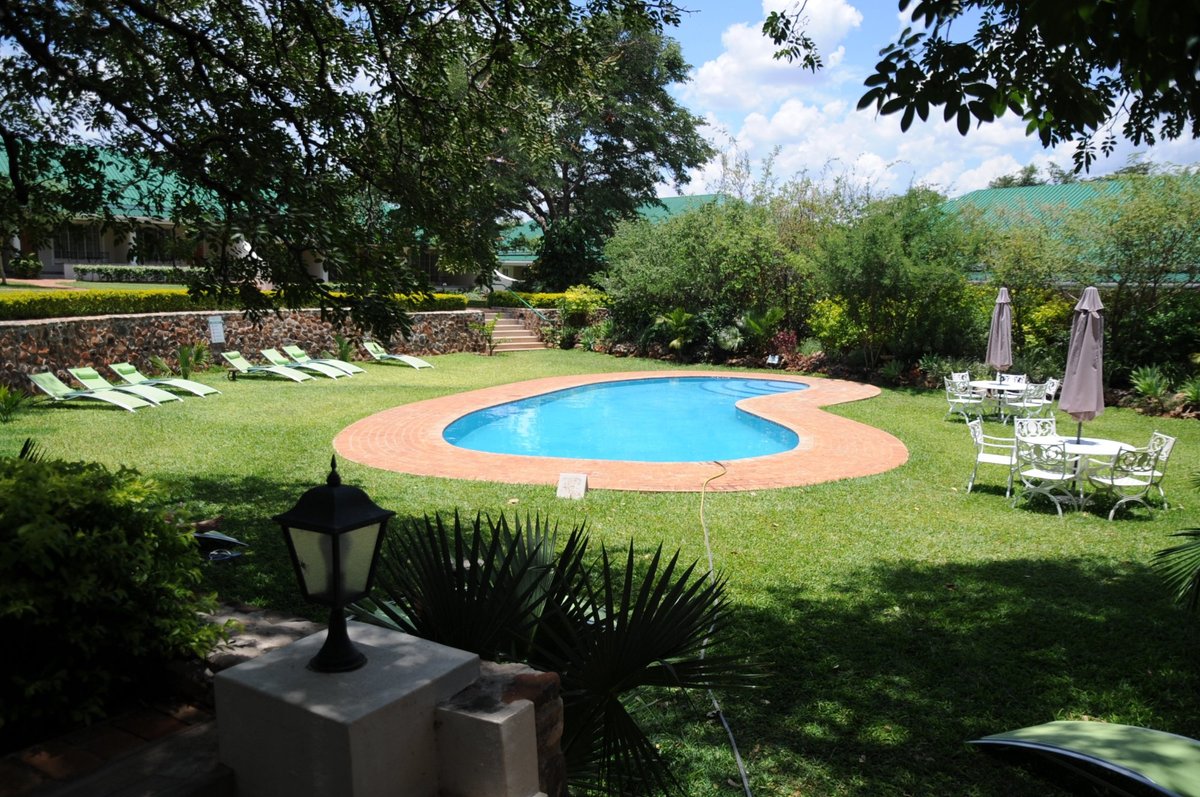 Batonka Guest Lodge Pool: Pictures & Reviews - Tripadvisor