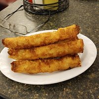 Rolls and hot and sour soup