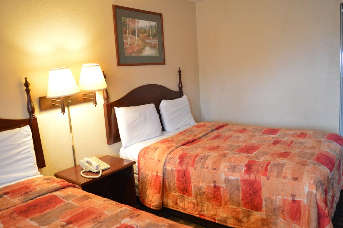 Knights Inn Greenville, TX Rooms: Pictures & Reviews - Tripadvisor