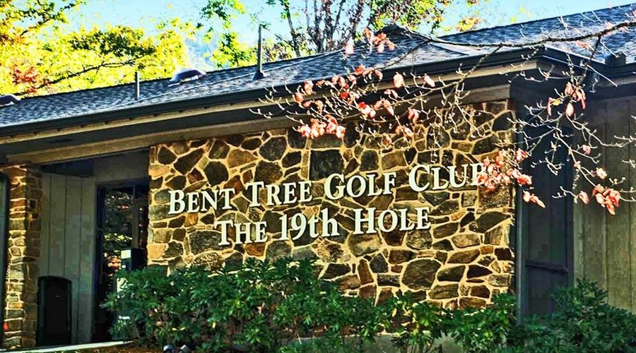 The Tavern at the 19th Hole