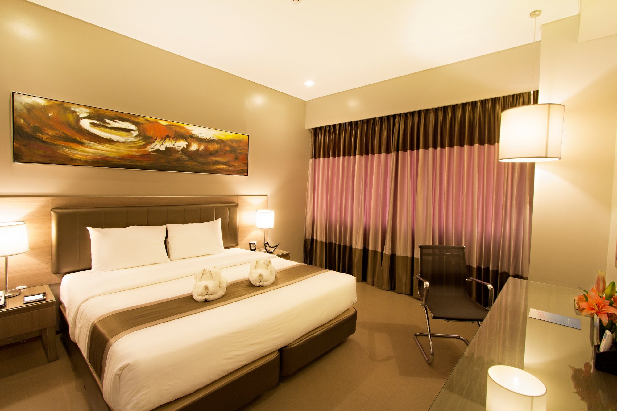 Hotel photo 2 of Bayfront Hotel Cebu.