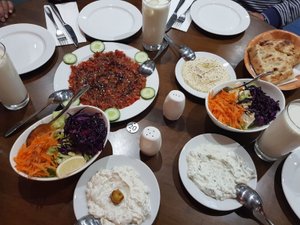 Yemek