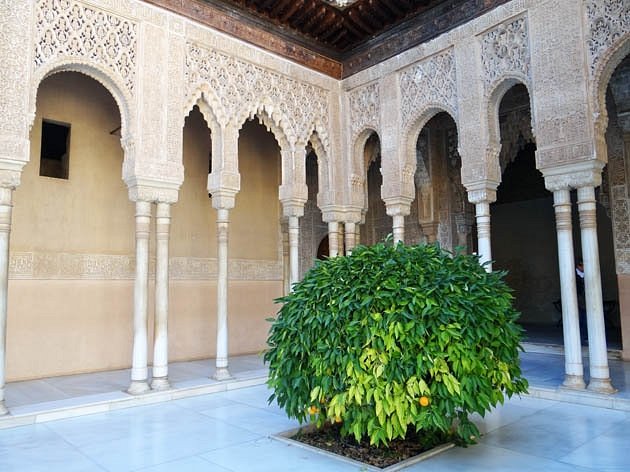 Patio de los Leones (Granada) - All You Need to Know BEFORE You Go