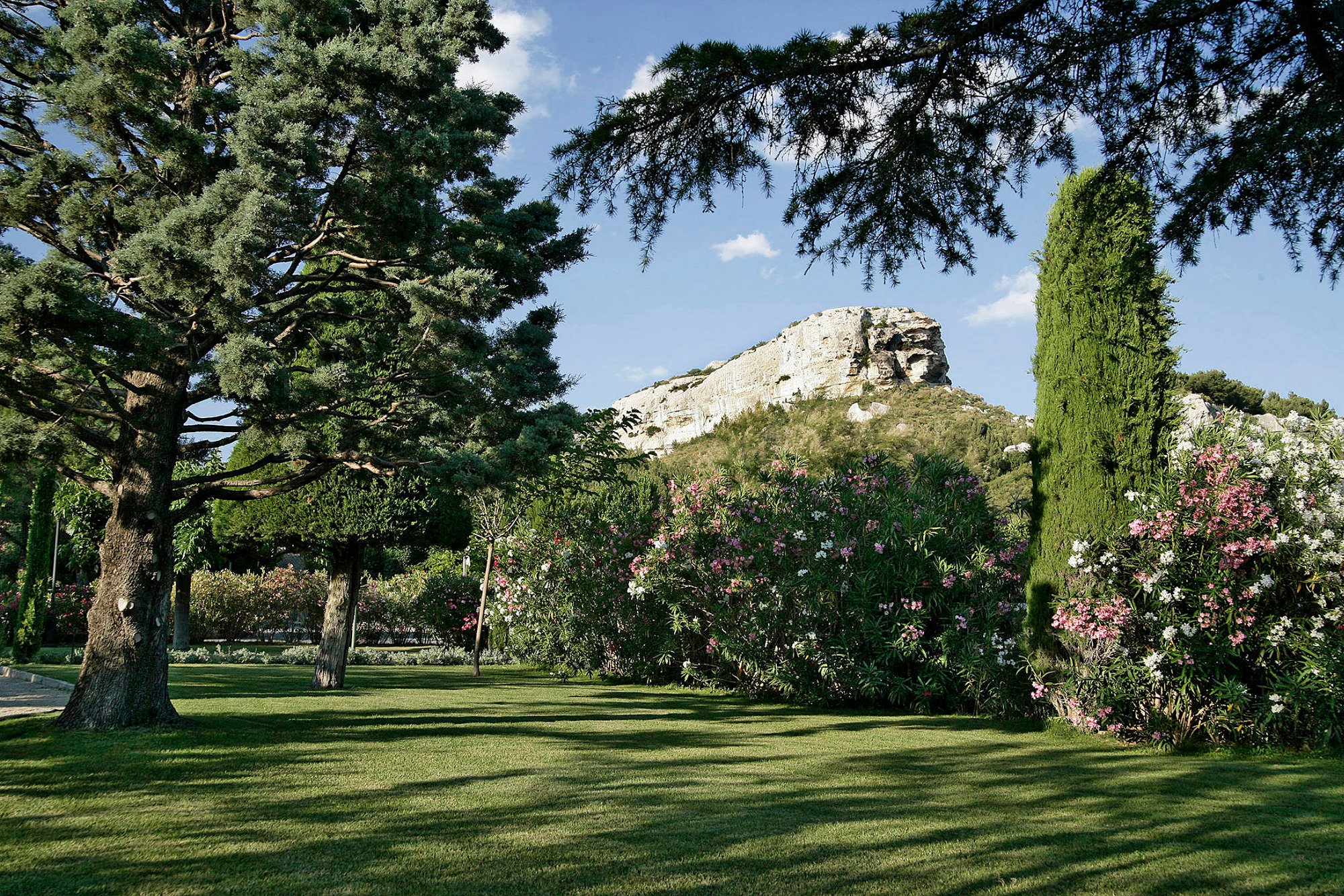 BAUMANIERE LES BAUX DE PROVENCE Updated 2024 Prices Hotel