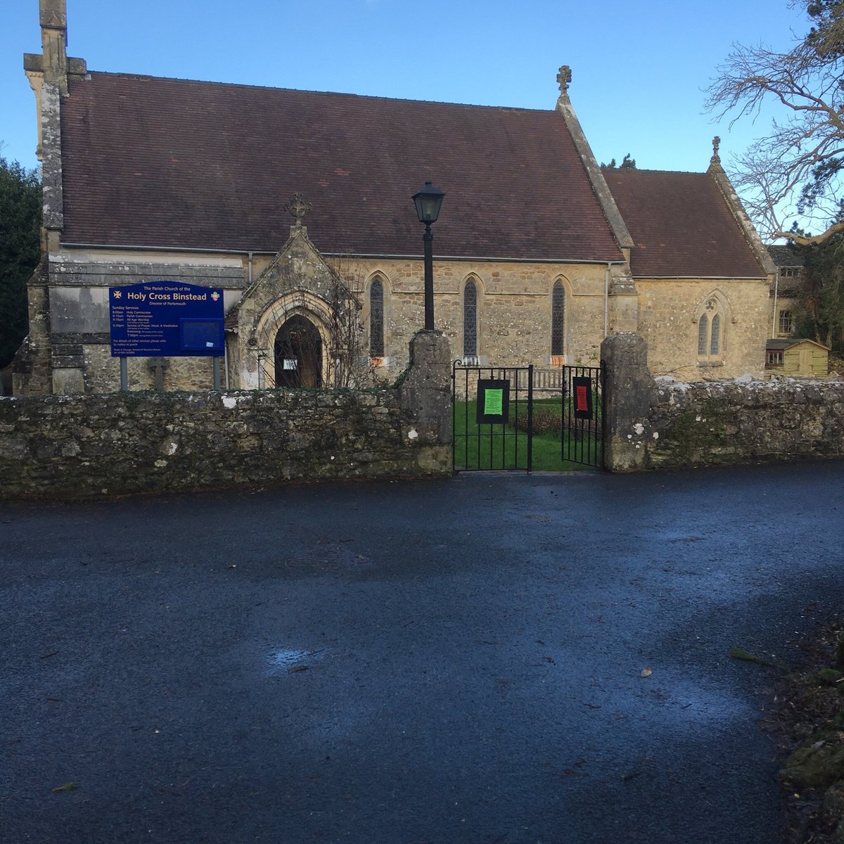 Holy Cross Church, Ryde