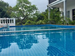 Piscine et plage