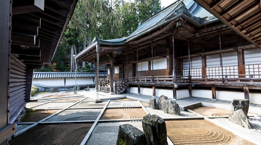 Grounds at the Fukuchiin