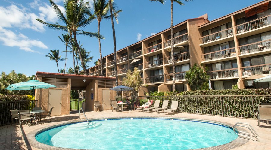The Building One Pool at the Maui Vista Resort