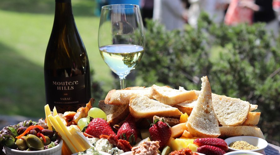 Moutere platter