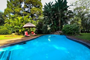 Piscina y playa
