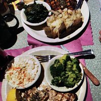 Dinner at Phil’s tavern