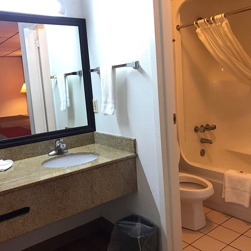 MOTEL 6 CLARKSVILLE TN $60 ($̶7̶4̶) - Prices & Reviews