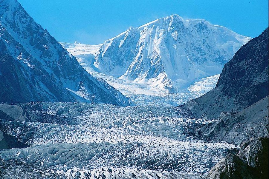 Passu Glacier image