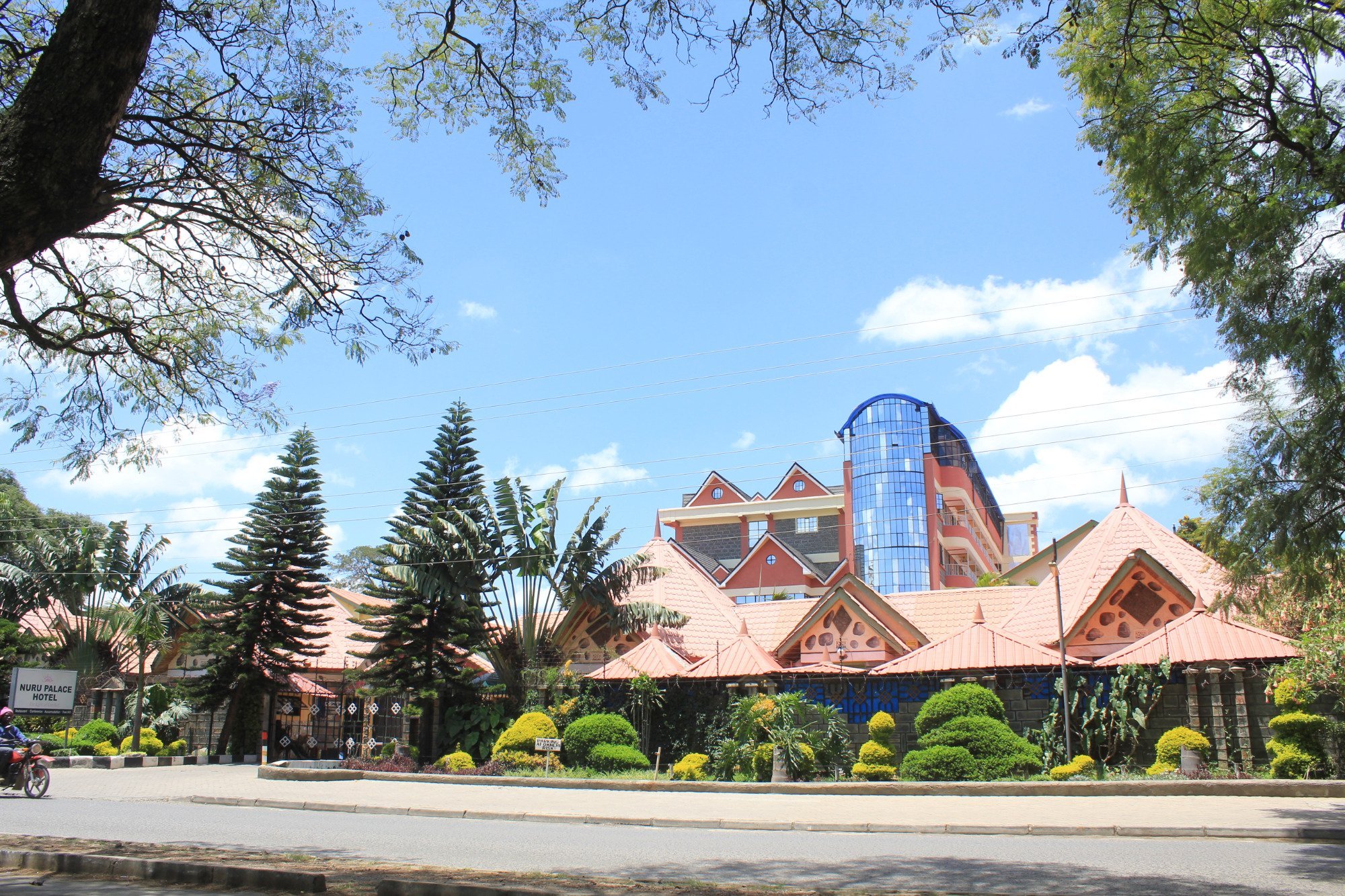 Nuru Palace Hotel by null