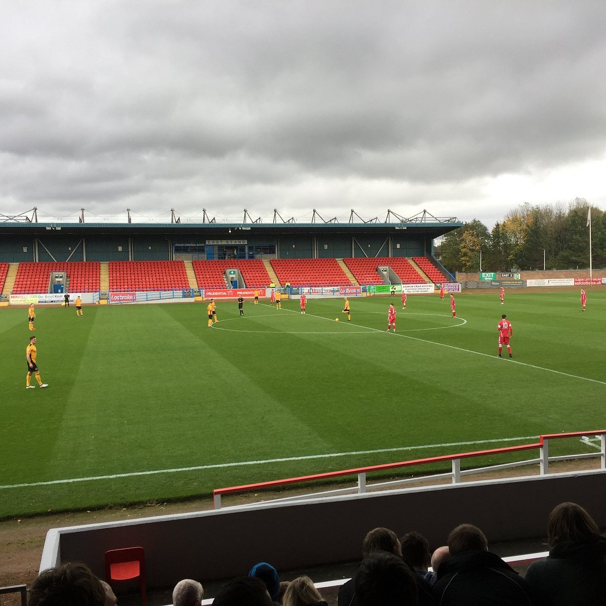 Stirling arena. Forthbank Stadium. Шотландия стадион сборной.