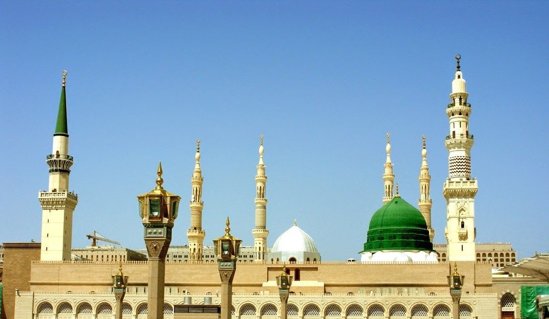 Madinah Almunawwarah  Beautiful mosques, Masjid, Sacred places