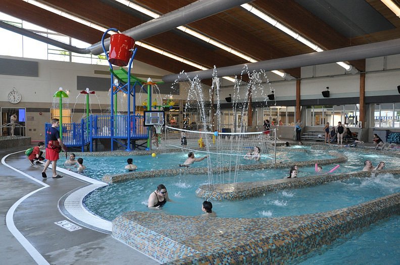 Lynnwood Recreation Center image