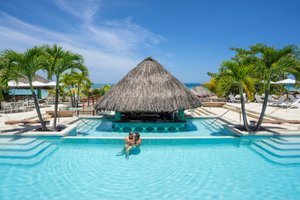 Piscina e praia
