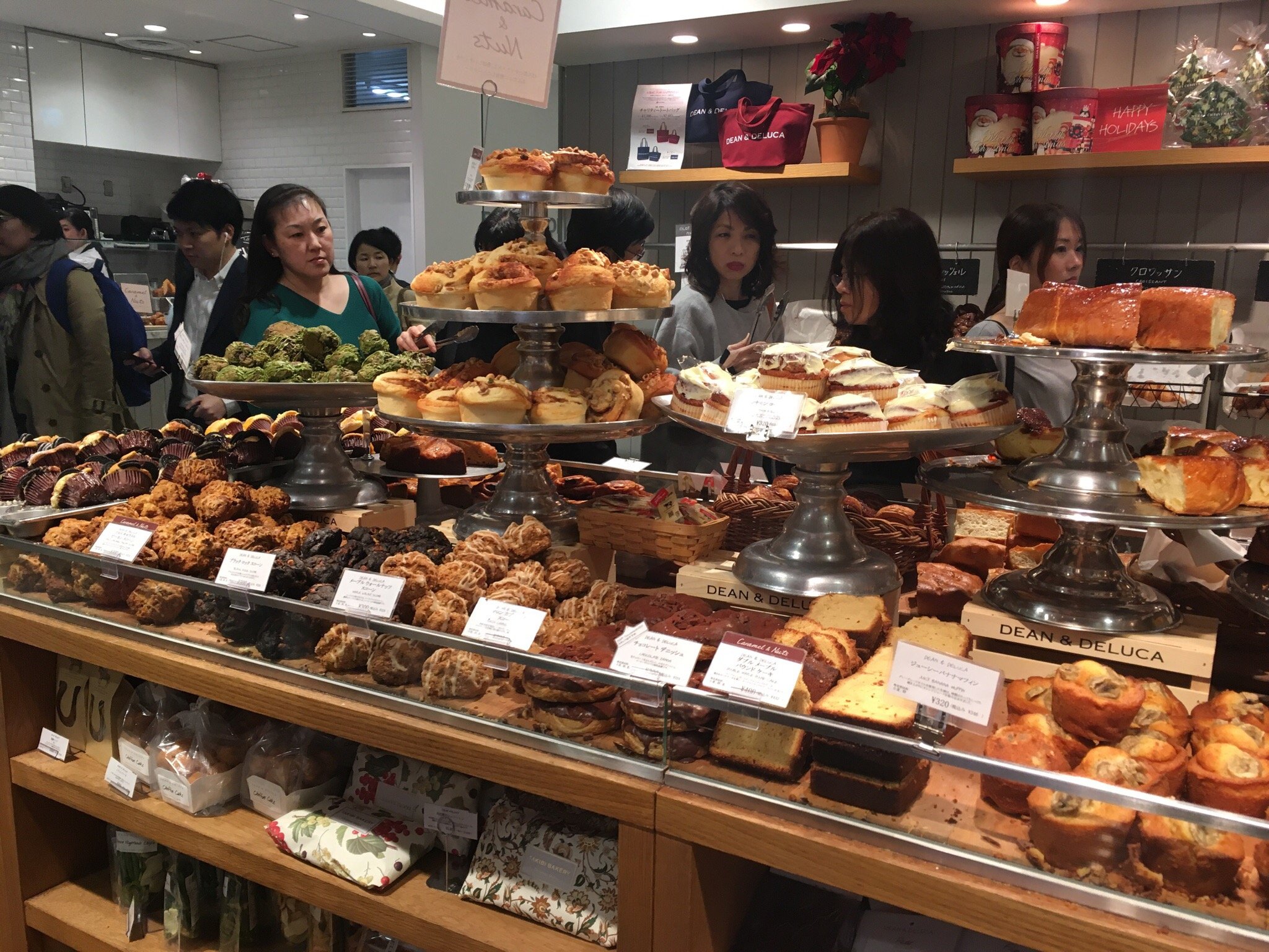 DEAN & DELUCA SHINJUKU, Shinjuku 3 Chome - Shinjuku - Menu, Prices &  Restaurant Reviews - Tripadvisor