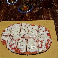 bruschetta pizzaiola