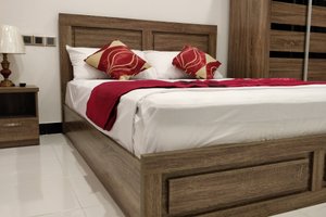 Room & Suite