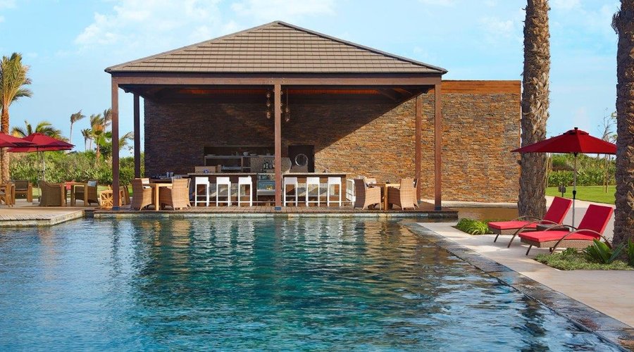 Pool bar