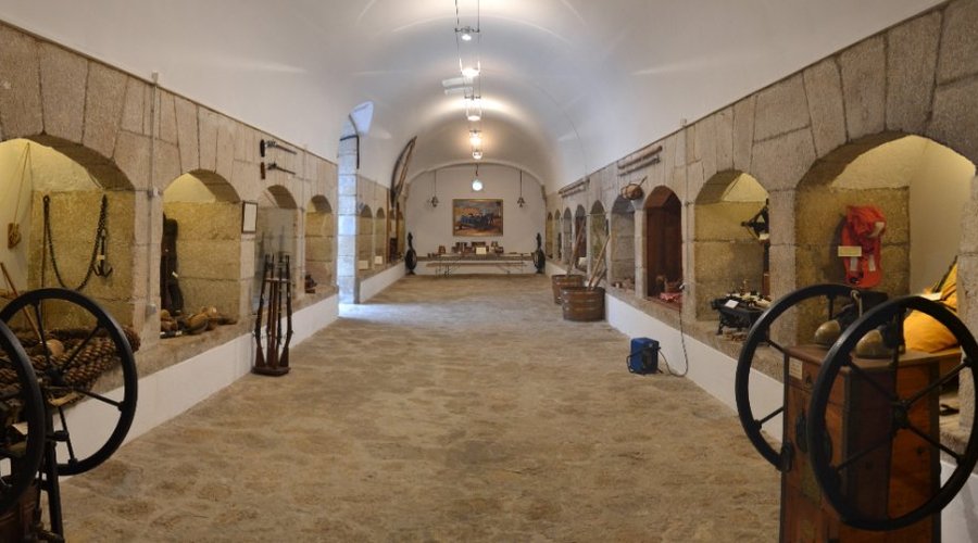 Hall where 18th and 19th century shipboard life is shown. Very interesting!