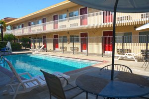 Americas Best Value Inn - Fresno Downtown in Fresno