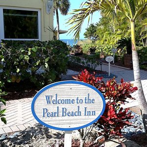 Pearl Beach Inn, hotel in Englewood