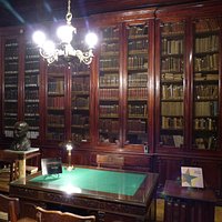 Museo de Bellas Artes Juan Ramón Vidal