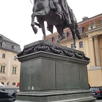 Carl August Denkmal