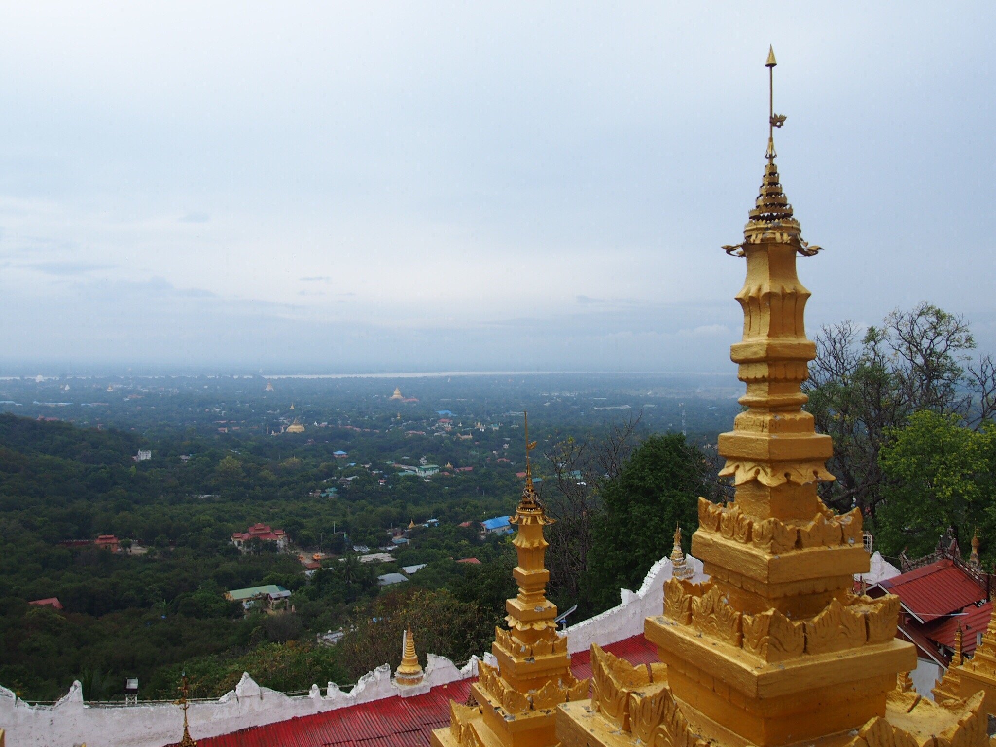 Shwekyimyint Paya (Mandalay) - Tripadvisor