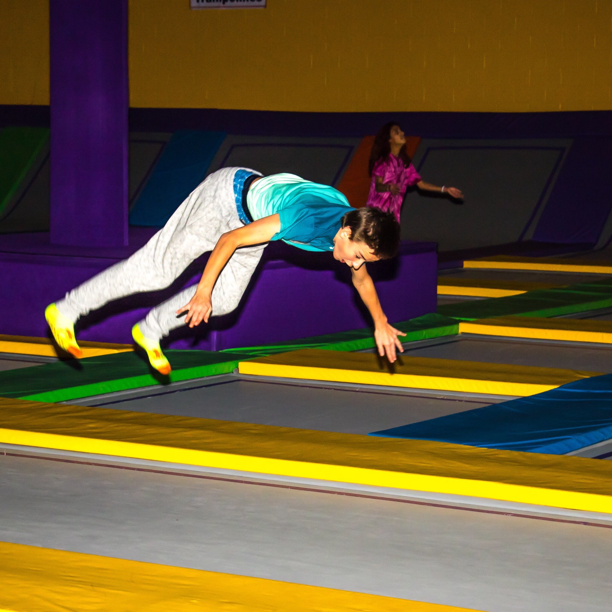 Jump off 2025 trampoline park