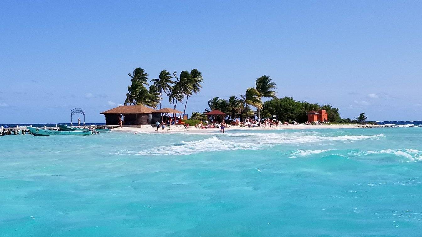 Belize Cruise Excursions - Goff's Caye Beach And Snorkeling Tour - All ...