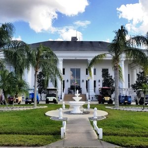 Plantation Manor