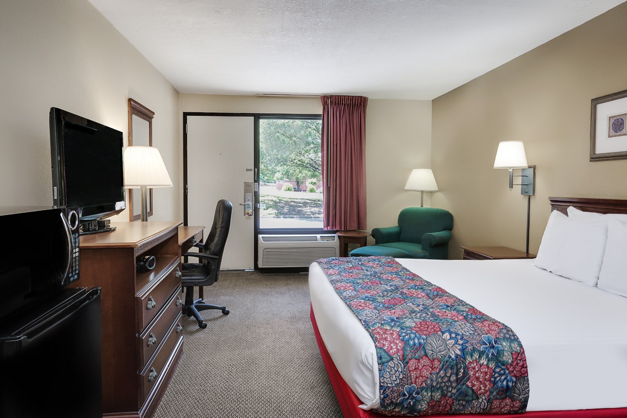 DAYS INN HOOVER BIRMINGHAM Updated 2024 Prices Hotel Reviews AL   Days Inn Galleria Birmingham 