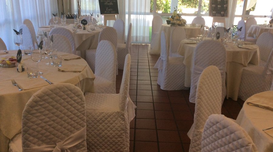 Sala adiacente al giardino