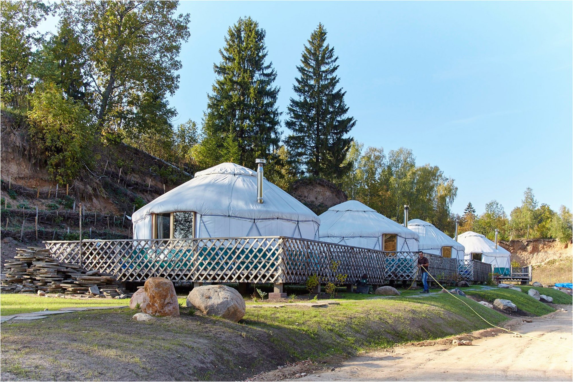   Yurt Eco Hotel               -      