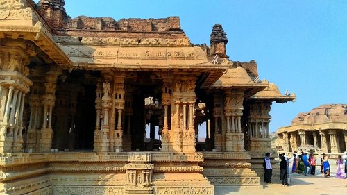 Soon, Hampi monuments may get wooden barricades- The New Indian Express