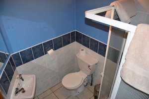 Room & Suite